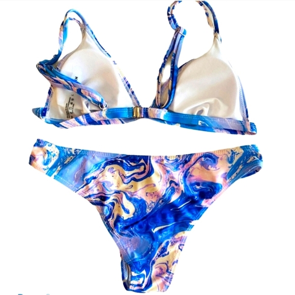 NWT Super cute Blue swirl pattern bikini. NEW in original package - Picture 3 of 5